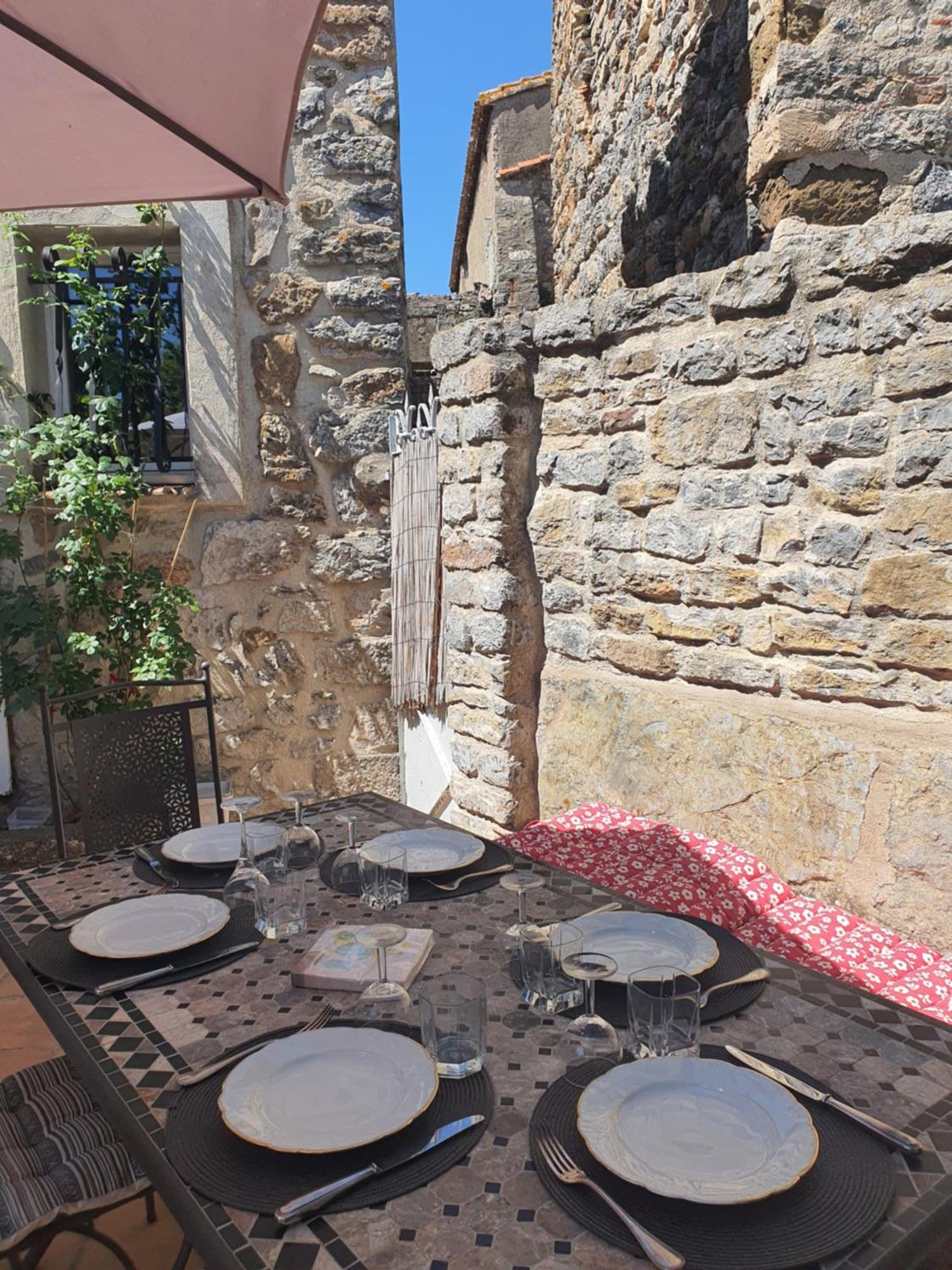La Barbacane De Cascastel-des-Corbières Exterior photo